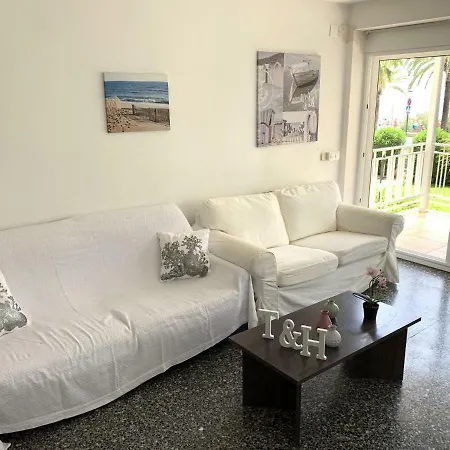T&h Las Palmeras Family Apartment Salou